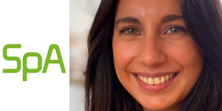 SpA Logo & Porträt von Lisa Röbstek SpA Logo neben Porträt von Lisa Röbstek
